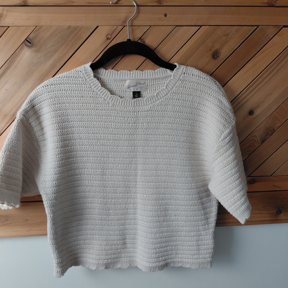 Women's Cream Cropped Sweater
